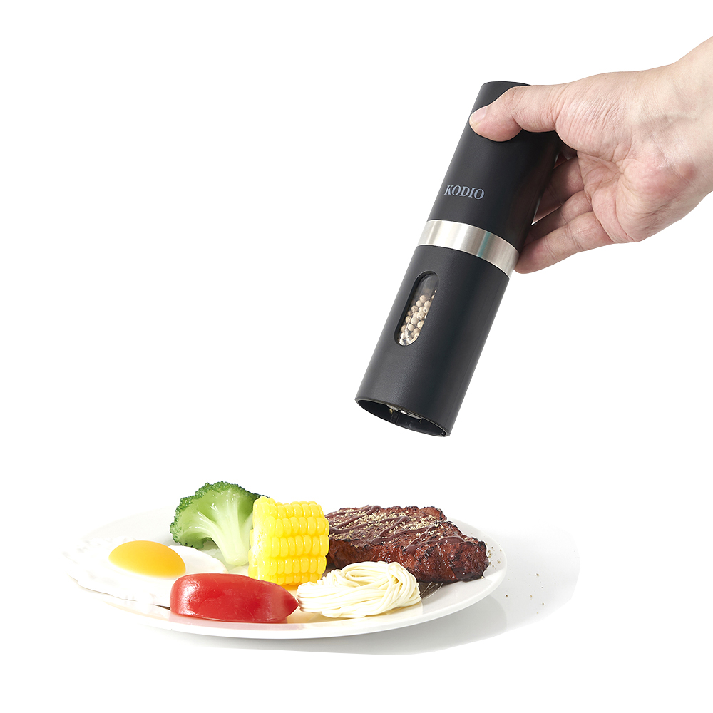 PEPPER GRINDER PHOTOGRAPHY