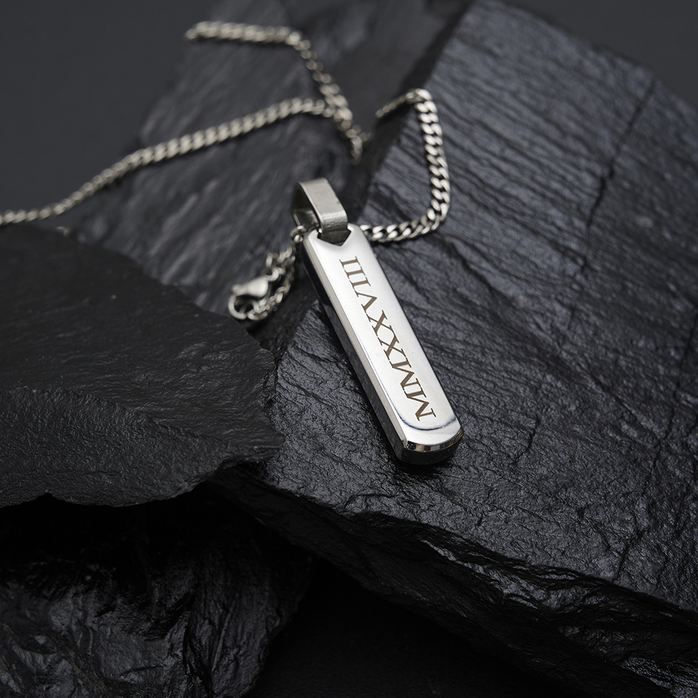 Low-light jewelry photography